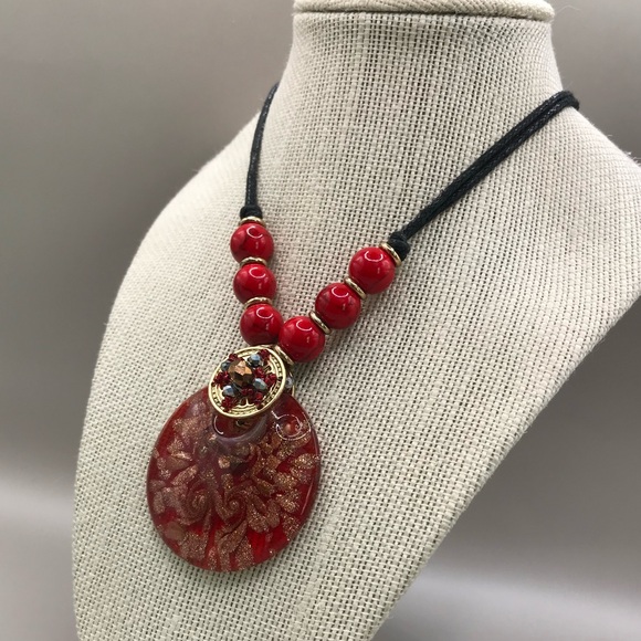 Red Glass Pendant & Acrylic Bead Necklace - Picture 4 of 8